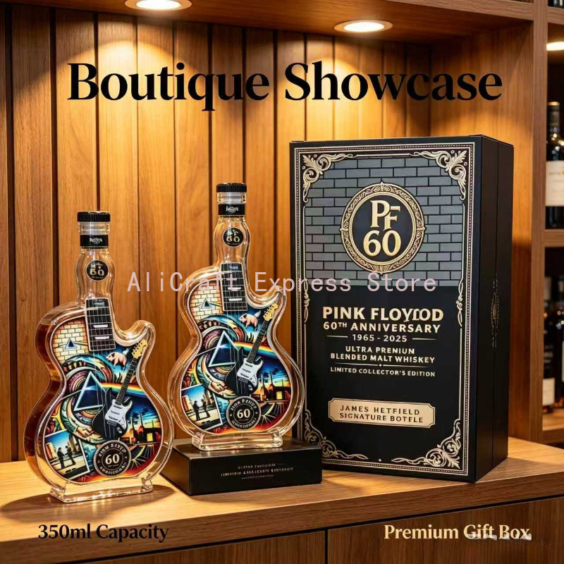 Vintage Collectible Liquor Bottles - Bouteille de liqueur en verre motif