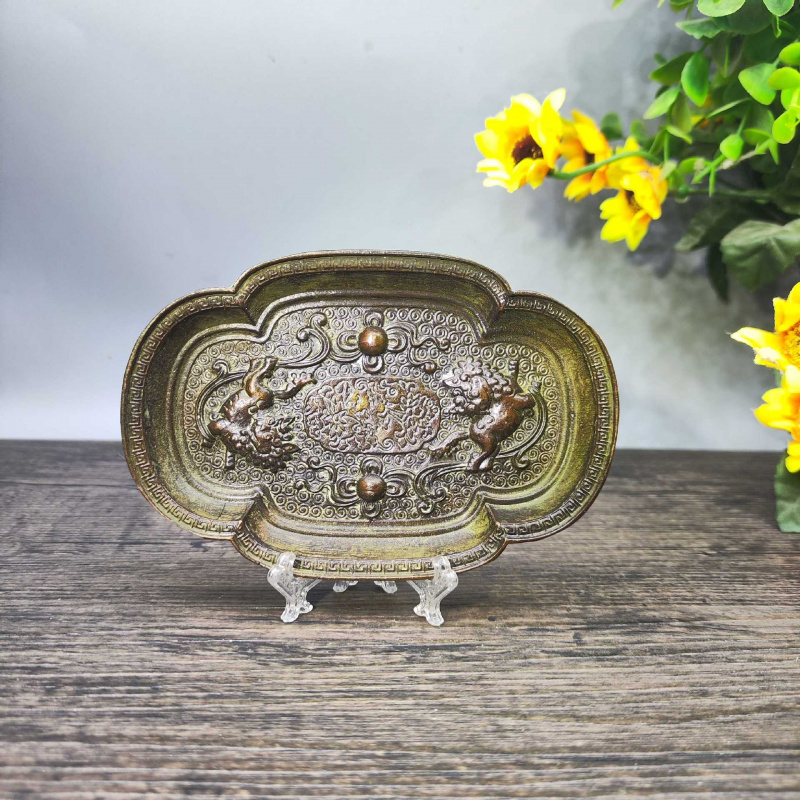 Vintage Collectible Ashtrays - Collection antique, porte-stylo vintage en cuivre