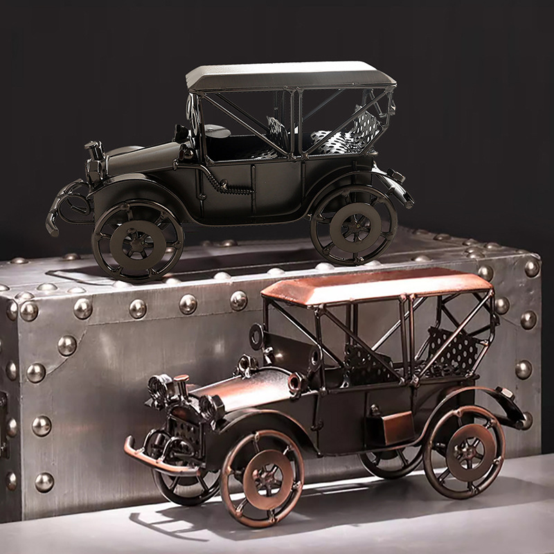 Vintage And Collectible Toys - Modèles de voitures anciennes en alliage