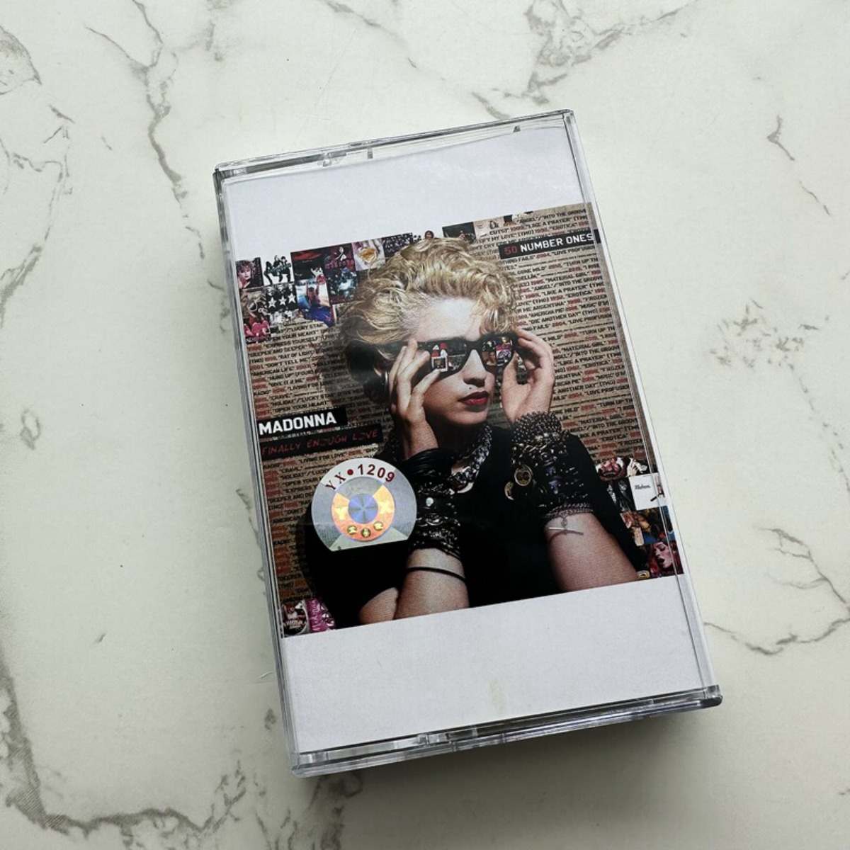 Vintage Collectible & Vintage Dolls - Cassette de musique pop classique Madonna,