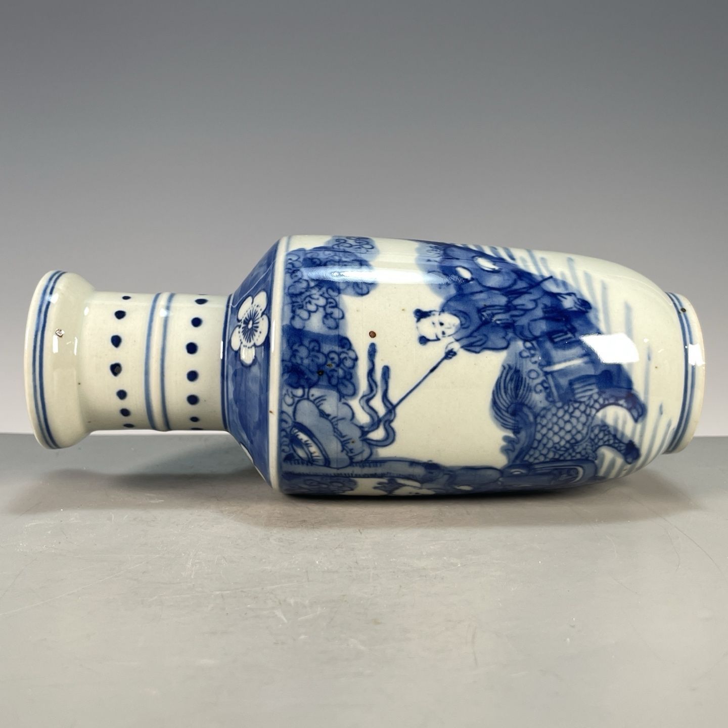 Vase Rouleau en Porcelaine Ble - Vintage Collectible Pottery avis et prix