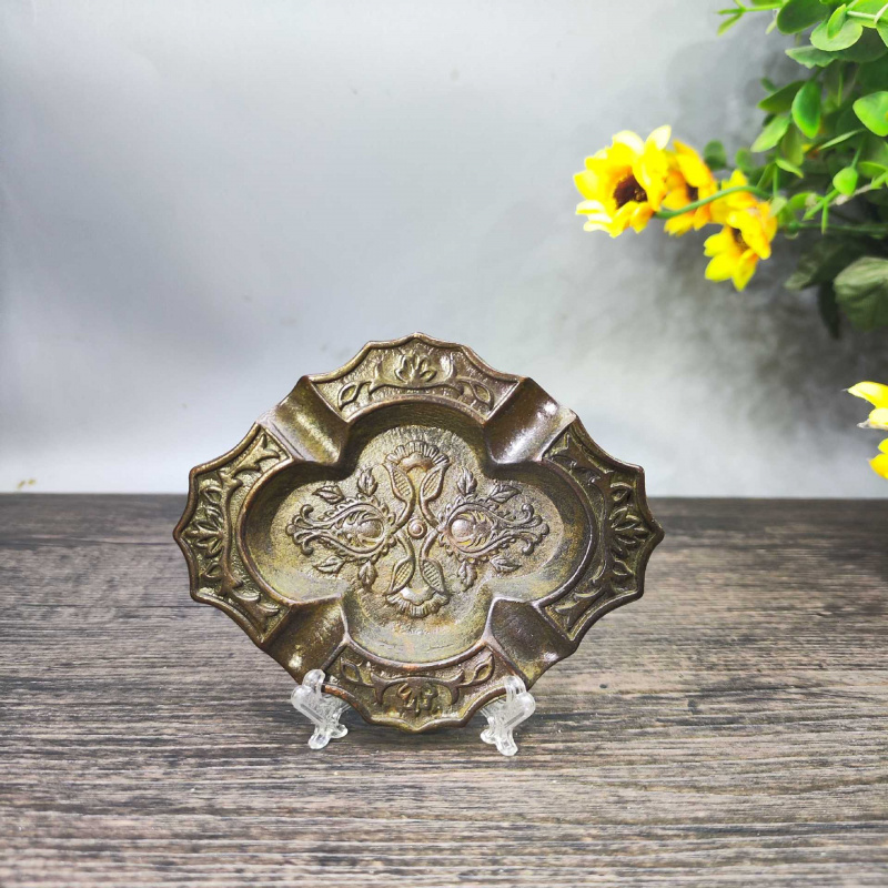 Collection antique, porte-styl - Vintage Collectible Ashtrays avis et prix