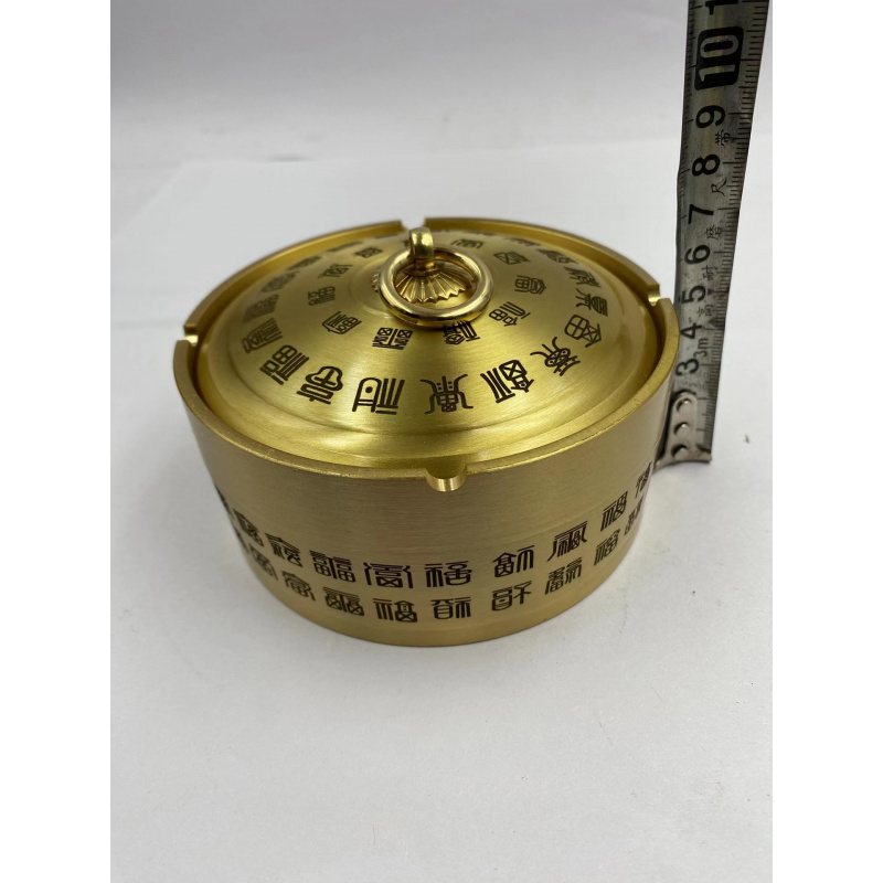 Cendrier Ornement Vintage en L - Vintage Collectible Ashtrays avis et prix
