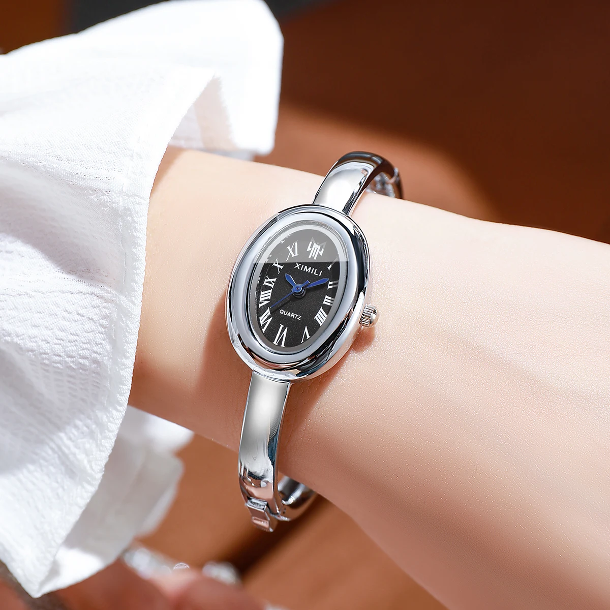Montre-bracelet vintage ovale  - Vintage Watch Crystal avis et prix