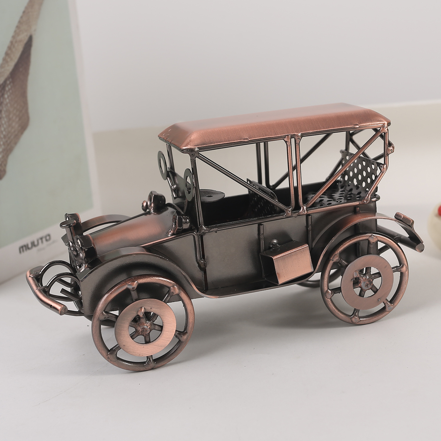 Modèles de voitures anciennes  - Vintage And Collectible Toys avis et prix